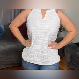 Jones studio white textured blouse